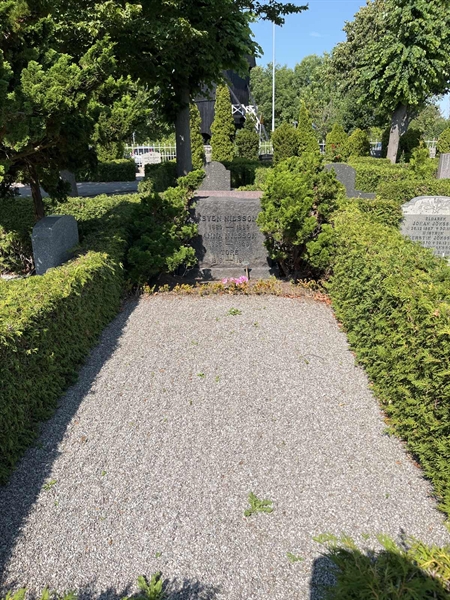 Grave number: NK VI    21