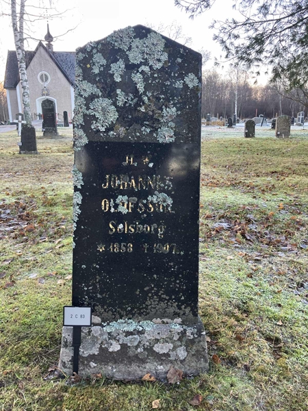 Hautatunnus: 2 C    83