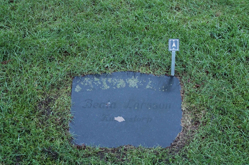 Grave number: ÖKK 1    39