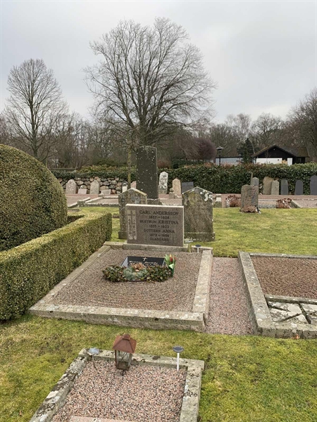 Grave number: SÖ A   114, 115