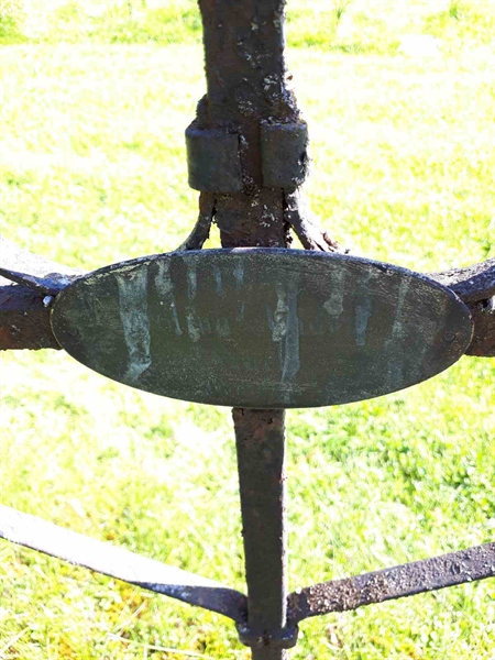 Gravnummer: GK A 4   182V