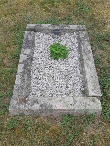 Grave number: VO D   157