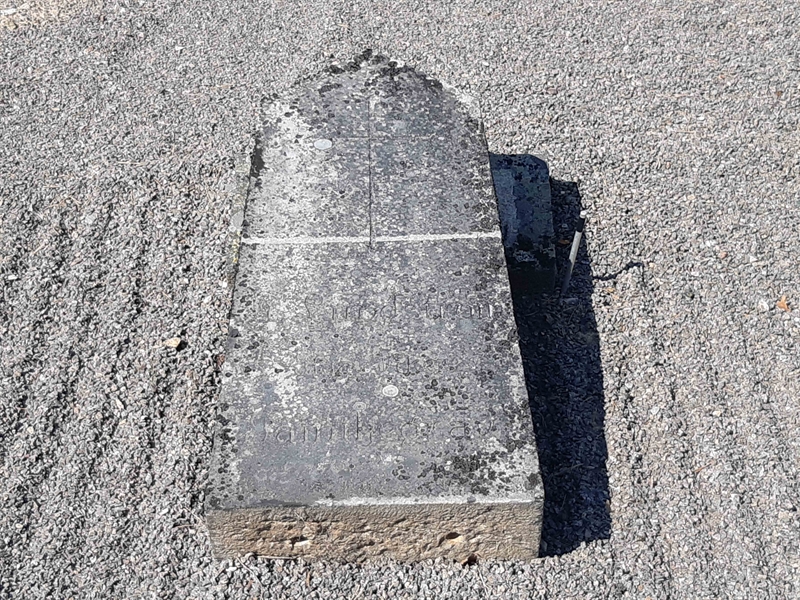 Grave number: VI V:A   206
