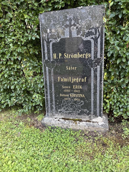 Gravnummer: IN 05    43