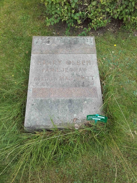 Grave number: KA 07     1