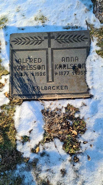 Grave number: M G 05 85-86