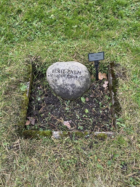 Hautatunnus: 2 E   146