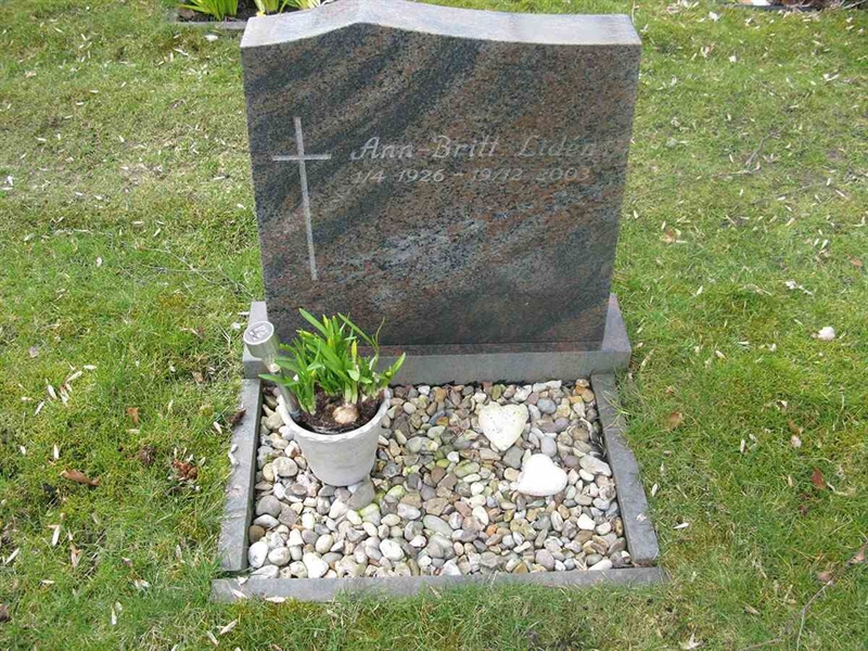 Grave number: SN U8    23