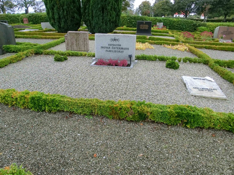 Grave number: ÖT NYA 194-197
