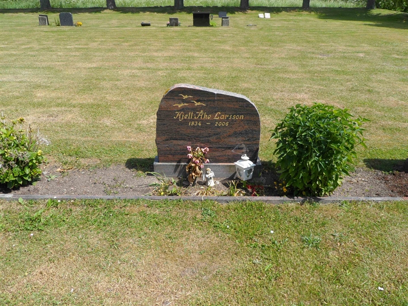 Grave number: ÖV I    46