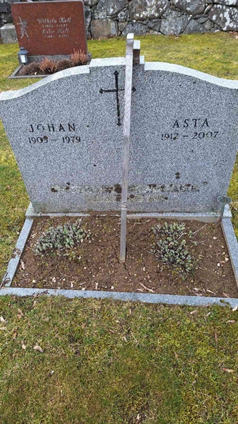 Hautatunnus: VG B    42-43