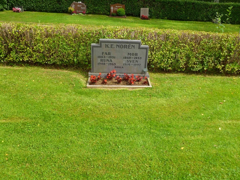 Grave number: ROG G  113, 114, 115, 116