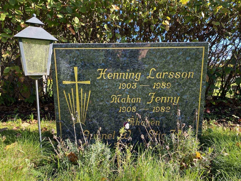 Grave number: 1 22      5