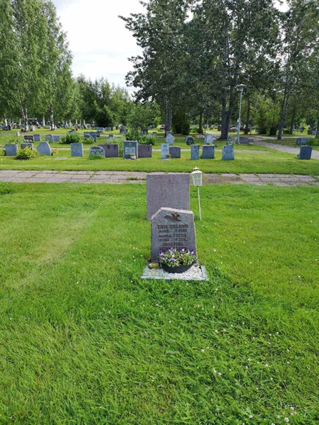 Hautatunnus: NK 13    55