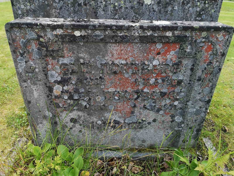 Gravnummer: POK 05    14