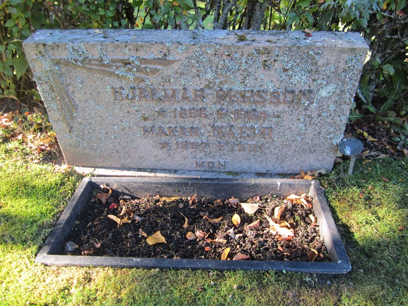 Grave number: 1 20    64-65