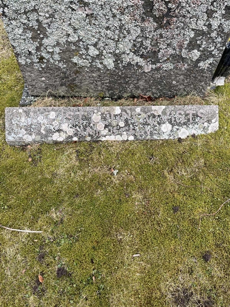 Gravnummer: HA J    48, 49