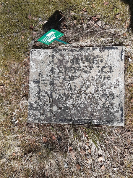 Grave number: KA 14    89
