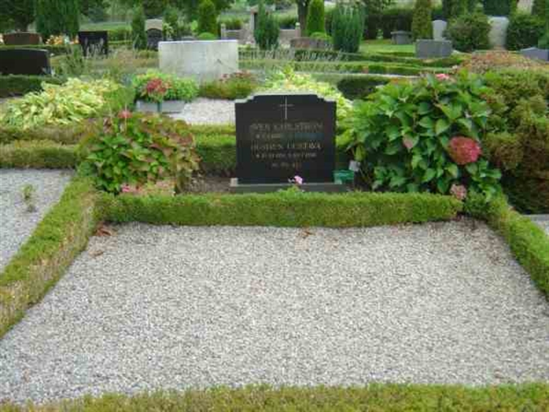 Grave number: Bo E   117-118