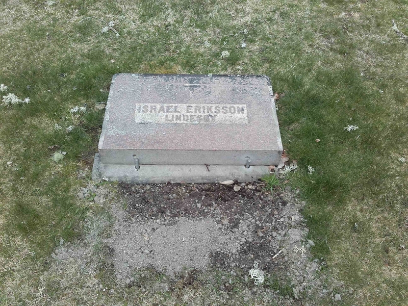 Grave number: JÄ 05   125