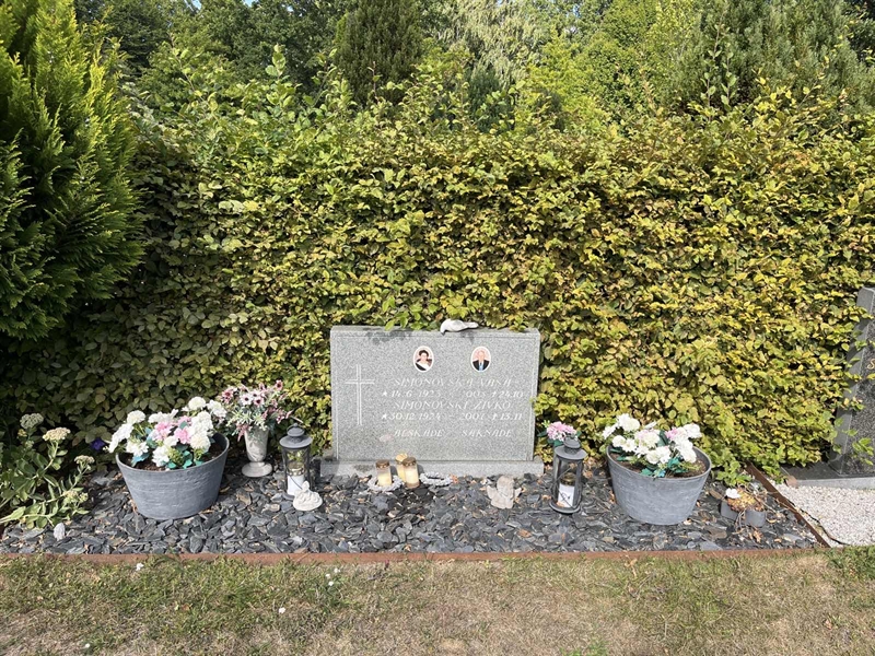 Grave number: NK XI   143