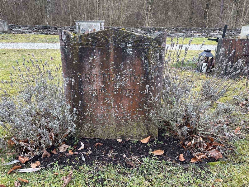 Grave number: L A 54