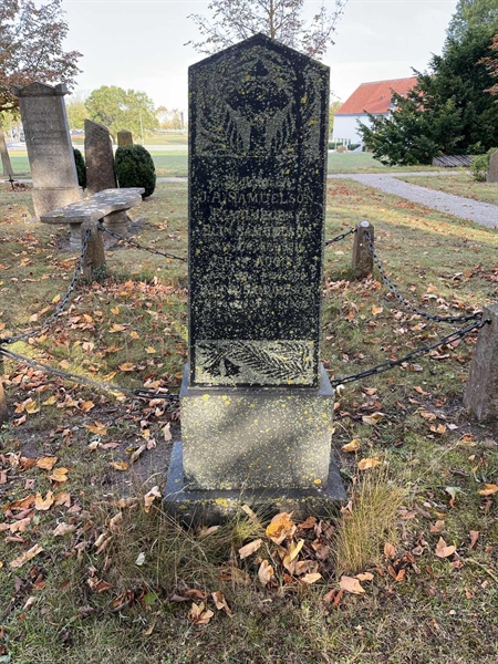 Grave number: Ö 19    21.A-B