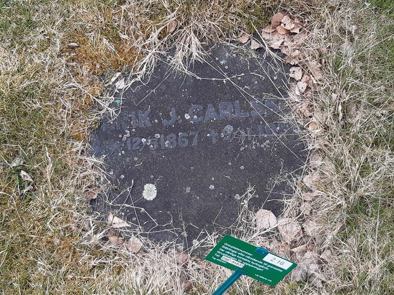Grave number: KA 02    16