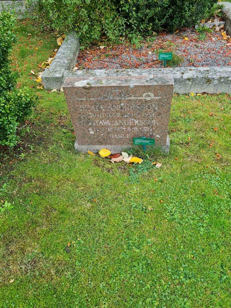 Grave number: KG 09   797