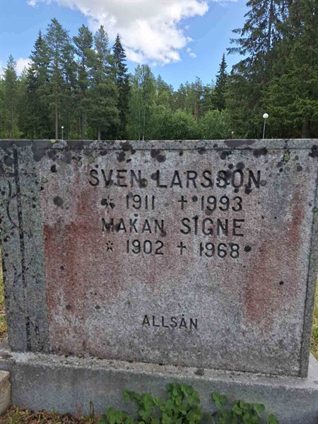 Grave number: 001 2   547