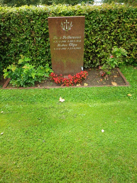 Grave number: OS N   154, 155