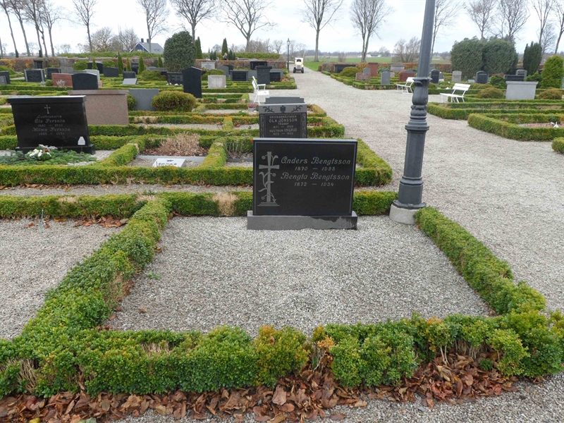 Grave number: ÖTN NMK2     1, 2