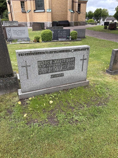 Grave number: SKF D   152, 153