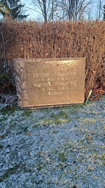 Hautatunnus: 6 05    210, 211