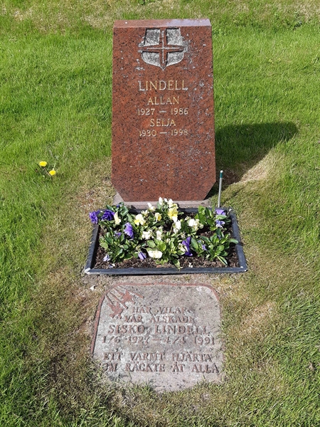 Grave number: KA 11    13