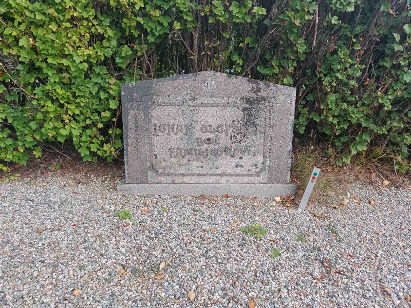 Grave number: K F    20