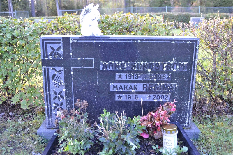 Grave number: 4 I   343
