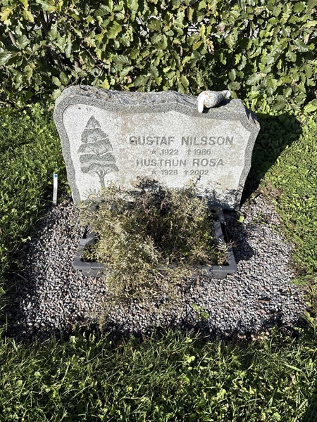 Grave number: 4 N NC    21-22