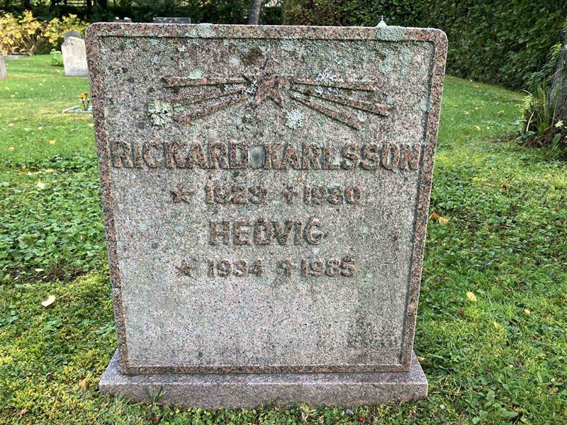 Grave number: 1 2  3314