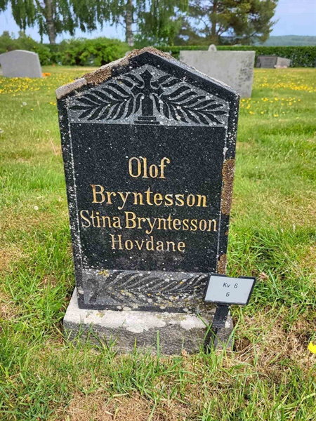 Grave number: kö 01 06     6