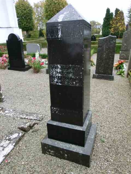 Grave number: ÖK E    006B