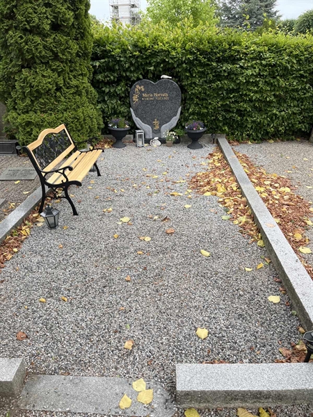 Grave number: NK I    76