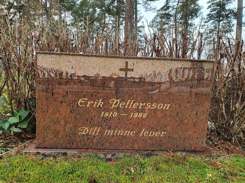 Grave number: SK N    36