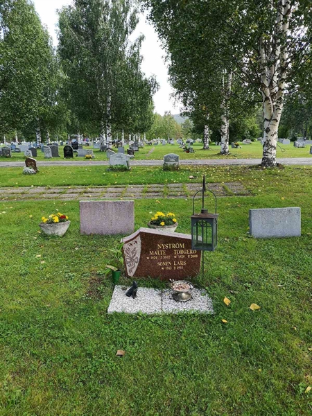 Hautatunnus: NK 18    18