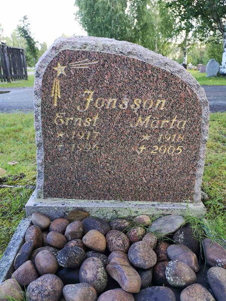 Grave number: NK 18     7