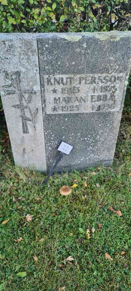 Grave number: M 14   29, 30