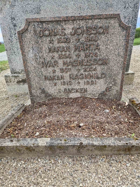Grave number: 501 07 919-921