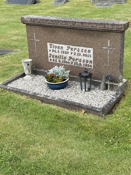 Grave number: SKF E   199, 200, 201