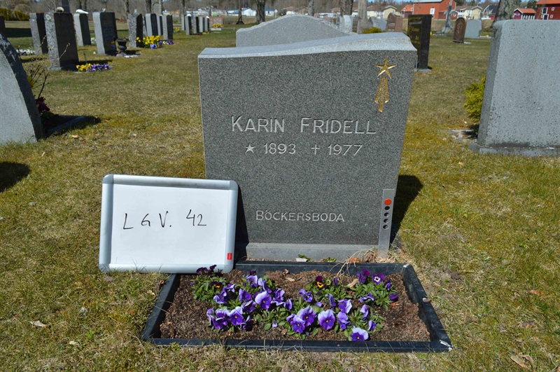 Grave number: LG V    42