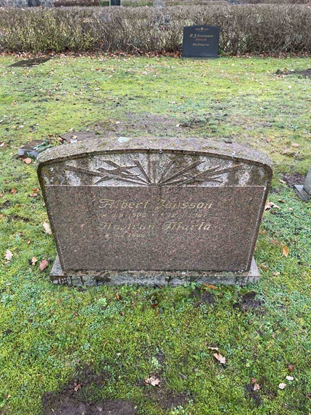 Grave number: VV 2   217, 218